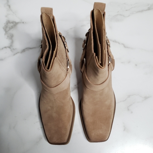 Sam Edelman Bellamie Bootie Suede Harness Ankle Boot Taupe Western - Picture 5 of 6